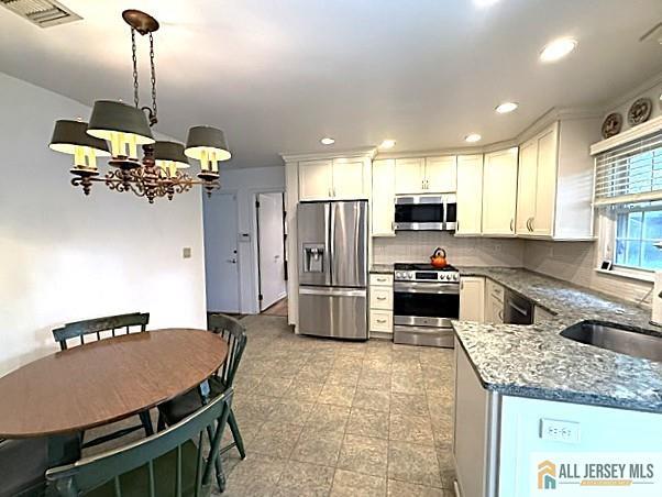 46 Lynnwood Road Edison, NJ 08820 - Photo 16 of 55