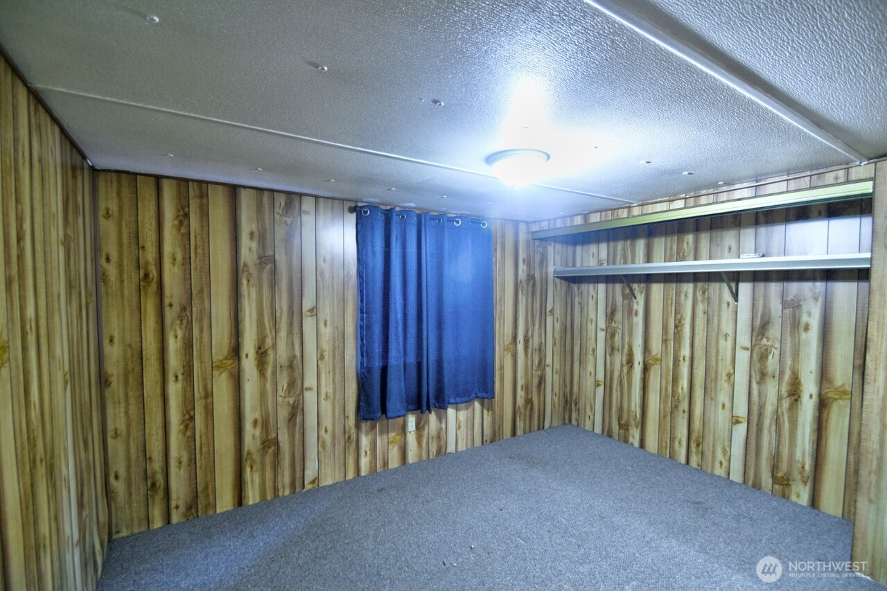 220 West Buck Prairie Road Elma, WA 98541 - Photo 11 of 30 a view of hallway with stairs