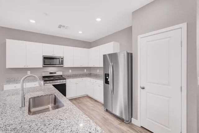 $499,900 | 9330 Brookmont Avenue, Las Vegas, NV 89149