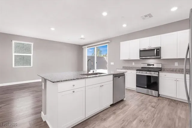 $499,900 | 9330 Brookmont Avenue, Las Vegas, NV 89149