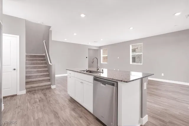 $499,900 | 9330 Brookmont Avenue, Las Vegas, NV 89149