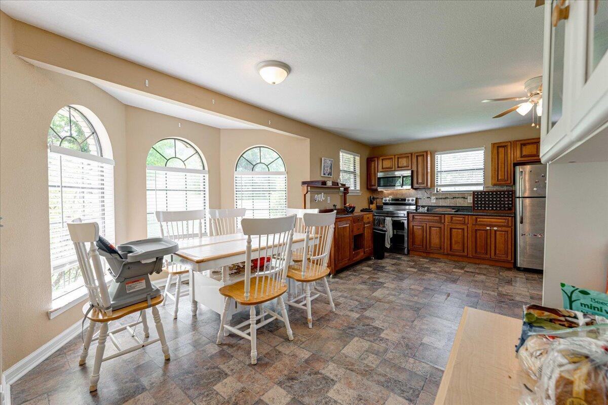 05-4244 Pattentown Rd-5