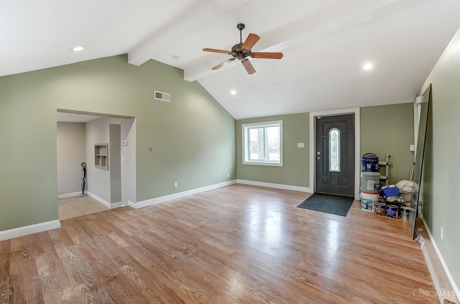 7880 Keister Road Middletown, OH 45042 - Photo 9 of 38