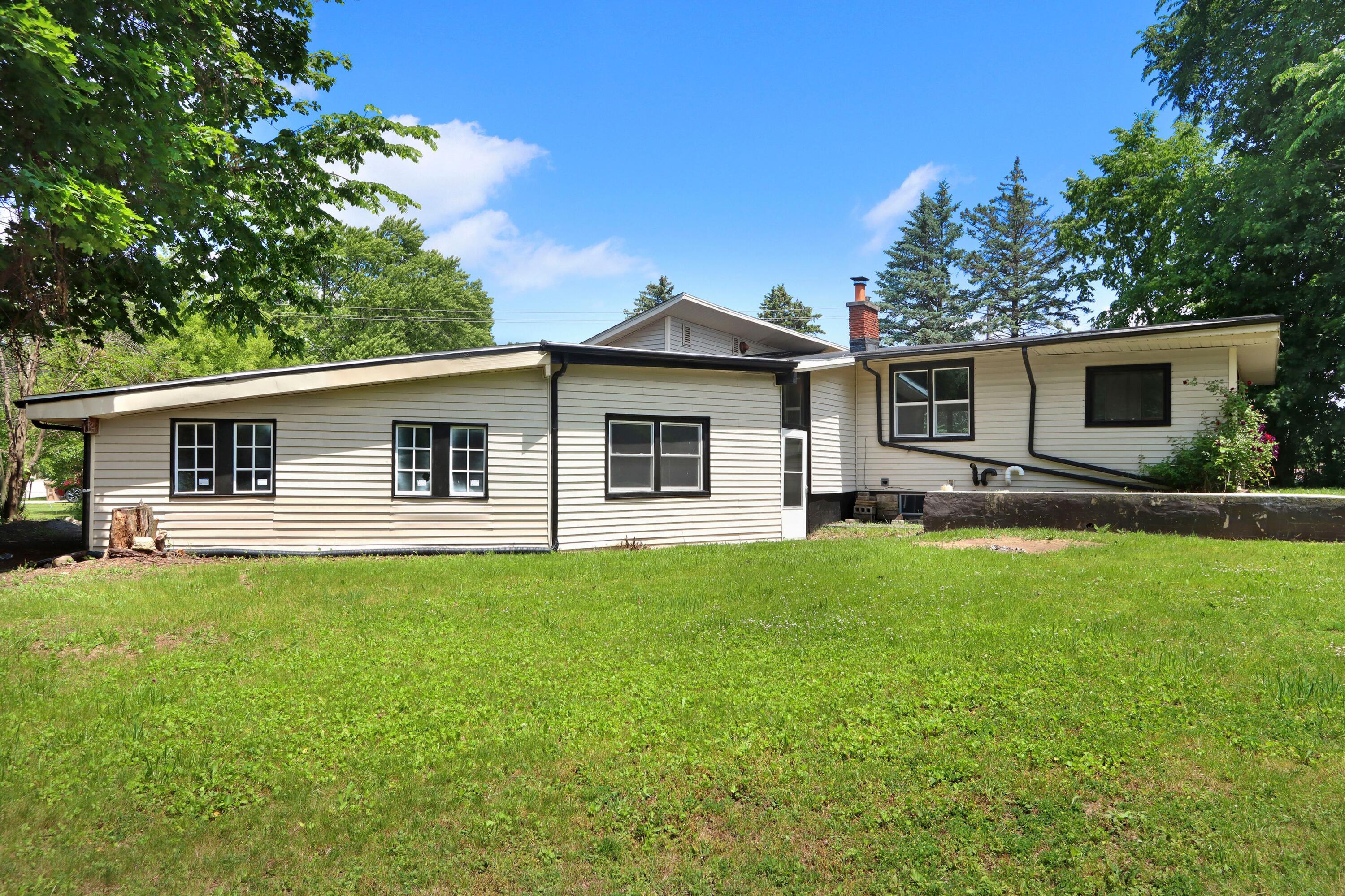5401 82nd Street Pleasant Prairie, WI 53142 - Photo 23 of 44 IMG_1098