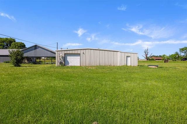 $450,000 | 447 North Commerce Street, Marquez, TX 77865
