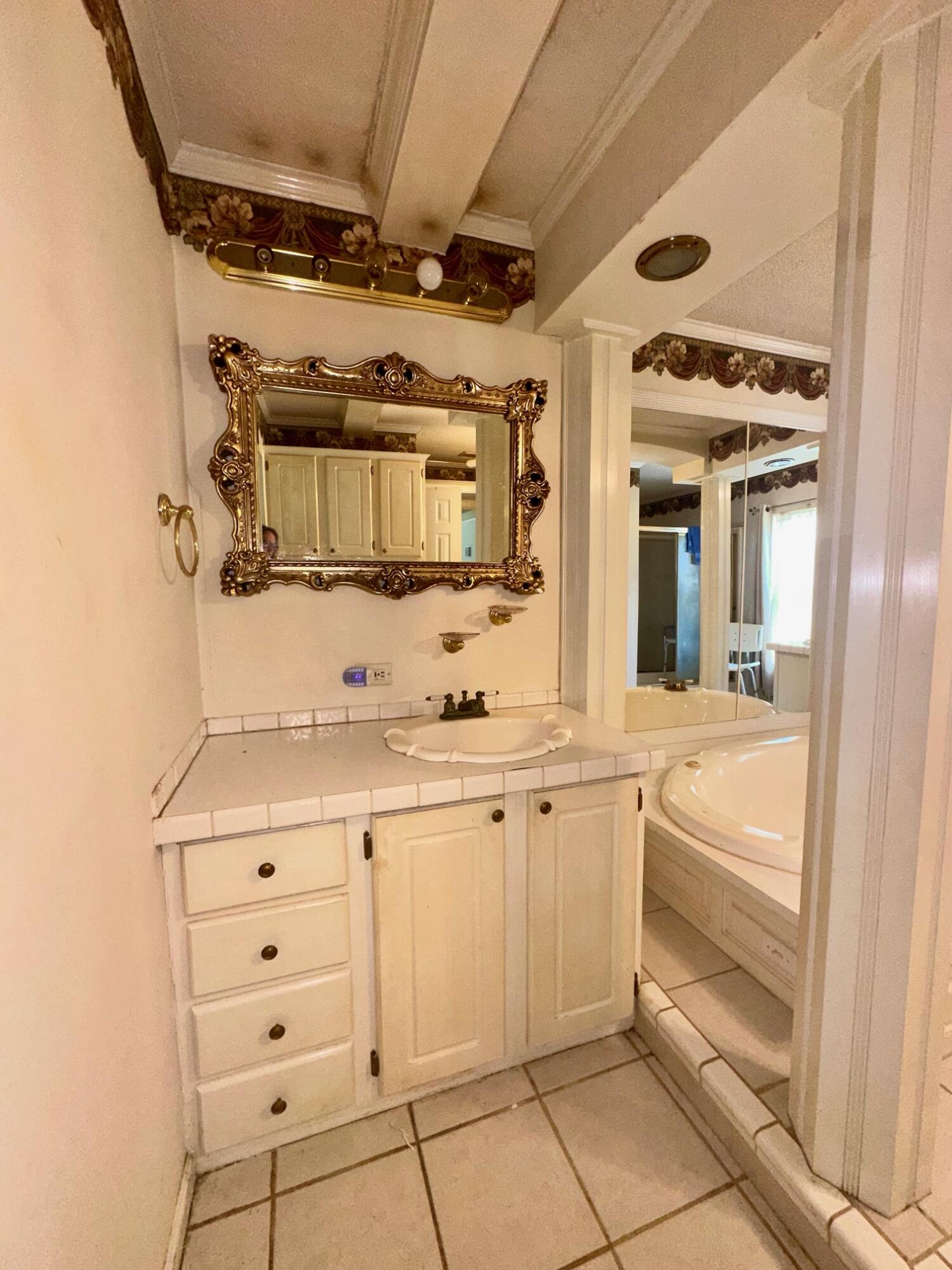 520 South Point Drive Gilbert, SC 29054 - Photo 89 of 118