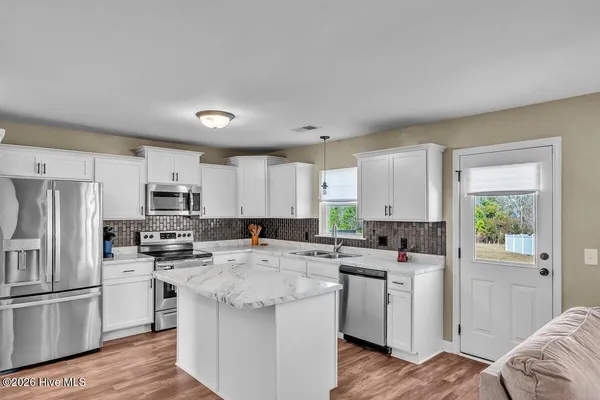 $348,000 | 218 Purple Martin Drive, Hubert, NC 28539