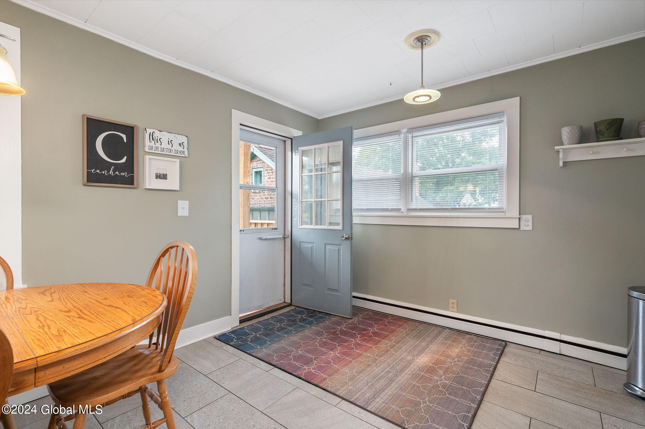 27 Railroad Avenue Ravena, NY 12143 - Photo 4 of 41 15-27RailroadAve_15