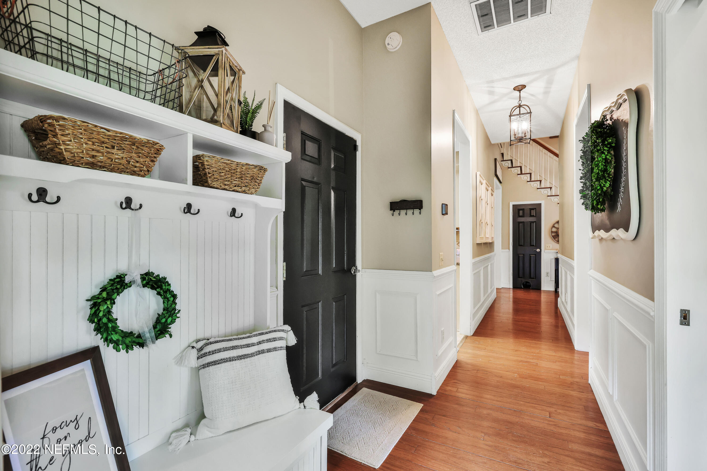 6135 Wells Road Macclenny, FL 32063 - Photo 30 of 59 Down hallway