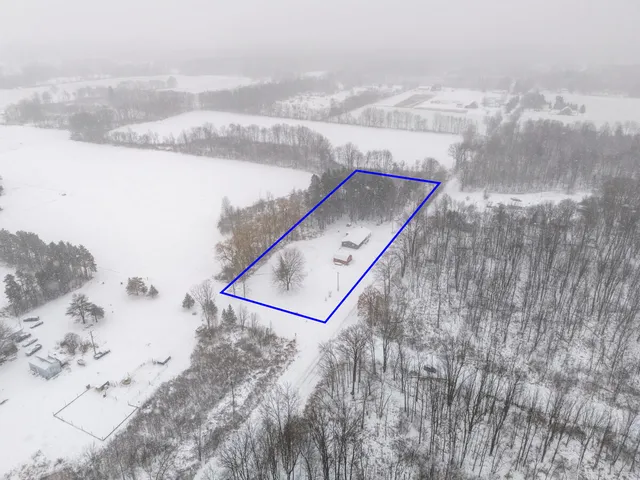 $265,000 | 8551 Carlson Road, Sheridan, MI 48884