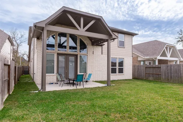$2,850 | 8915 Nature Park Drive, Missouri City, TX 77459