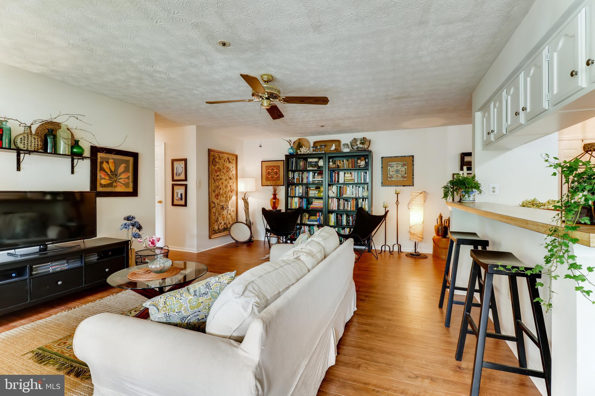 611 Deering Road, Unit 1F Pasadena, MD 21122 - Photo 2 of 11