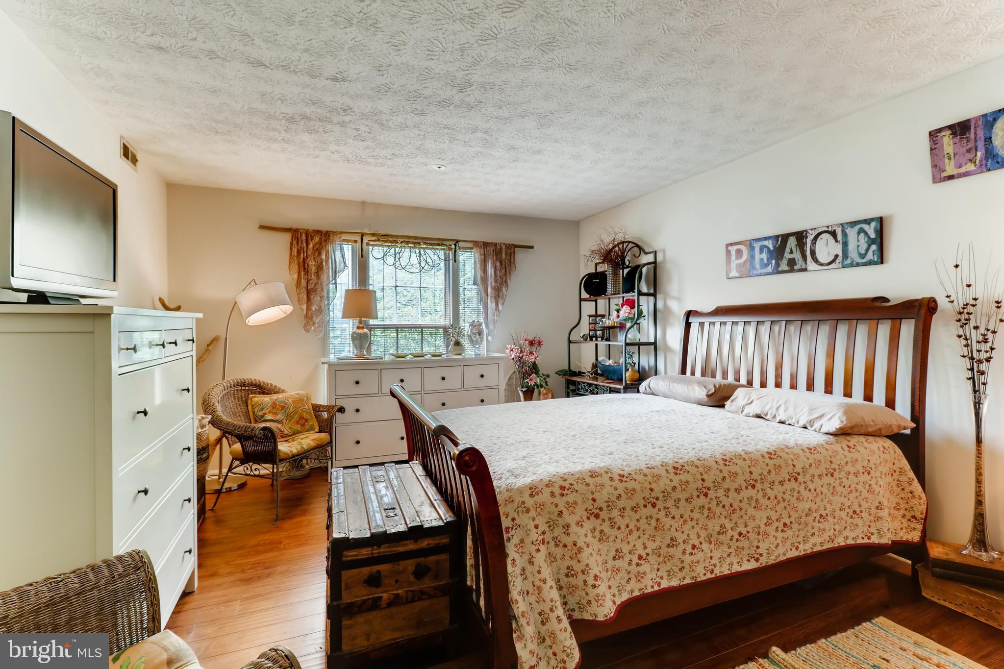 611 Deering Road, Unit 1F Pasadena, MD 21122 - Photo 6 of 11