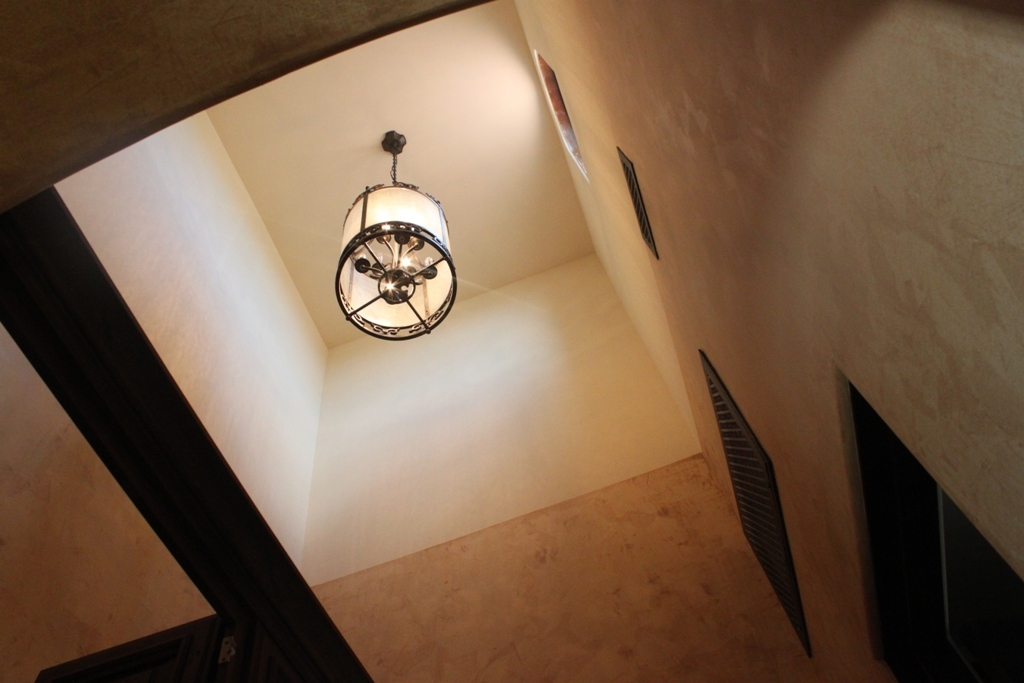 9290 East Thompson Peak Parkway, Unit 451 Scottsdale, AZ 85255 - Photo 39 of 64 Lighting in Master Bedroom