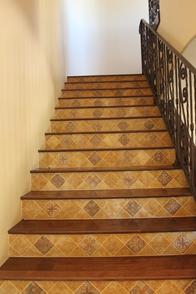 9290 East Thompson Peak Parkway, Unit 451 Scottsdale, AZ 85255 - Photo 49 of 64 Stair Detail