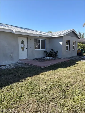 $380,000 | 3000 Poinciana Drive, Naples, FL 34105