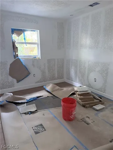 $380,000 | 3000 Poinciana Drive, Naples, FL 34105