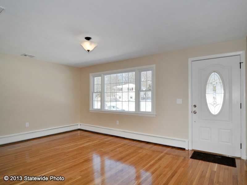 10 White Rock Road Coventry, RI 02816 - Photo 6 of 25 Living Room.