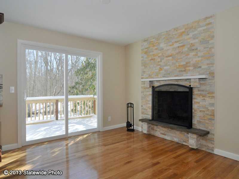 10 White Rock Road Coventry, RI 02816 - Photo 8 of 25 Dining Area.