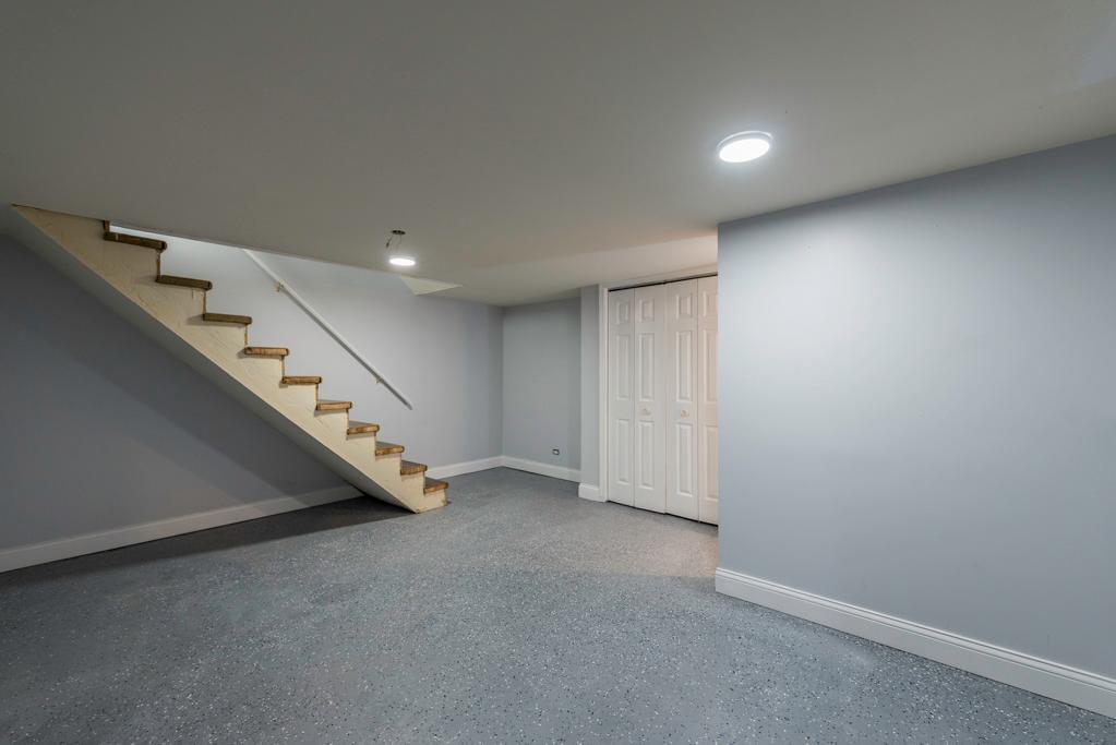 308 West Greenwood Avenue Waukegan, IL 60087 - Photo 18 of 22