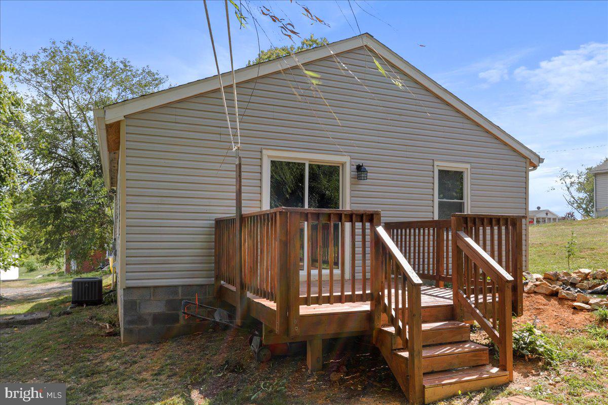 40 Clems Drive Ranson, WV 25438 - Photo 28 of 32 Rear Deck