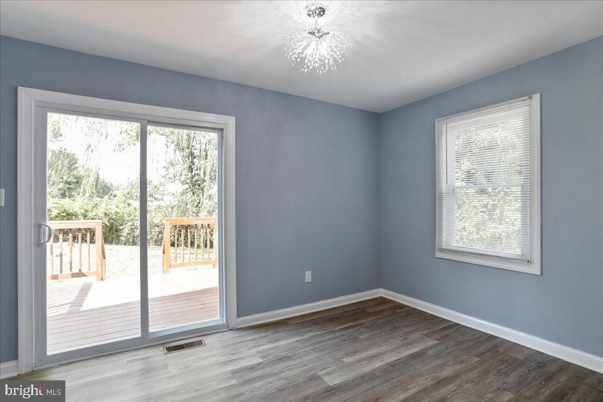 40 Clems Drive Ranson, WV 25438 - Photo 7 of 32 Dining Room