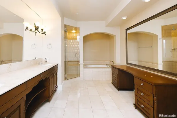 $1,125,000 | 8100 East Union Avenue, Unit 2201, Denver, CO 80237
