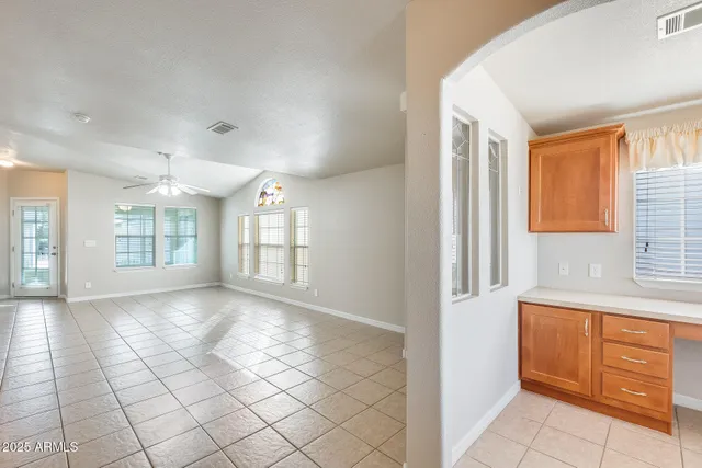 $180,000 | 3301 South Goldfield Road, Unit 1043, Apache Junction, AZ 85119