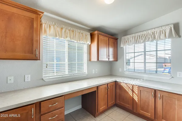 $160,000 | 3301 South Goldfield Road, Unit 1043, Apache Junction, AZ 85119
