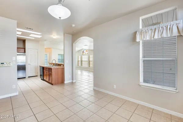 $165,000 | 3301 South Goldfield Road, Unit 1043, Apache Junction, AZ 85119