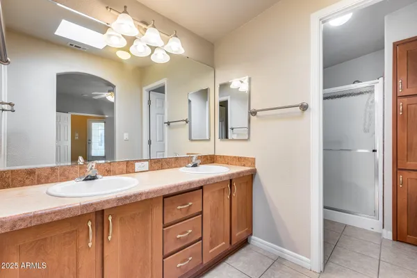 $160,000 | 3301 South Goldfield Road, Unit 1043, Apache Junction, AZ 85119