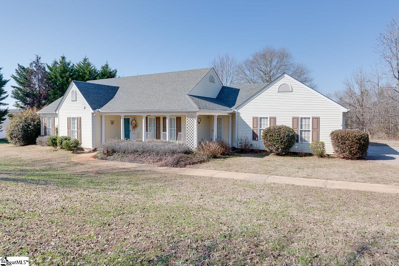 18 Vanessa Rae Lane Pendleton, SC 29670 - Photo 3 of 34