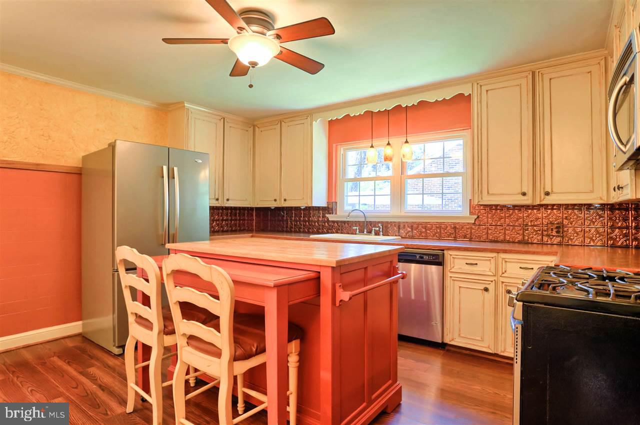 173 Irving Road York, PA 17403 - Photo 13 of 33 Gallery Image 13