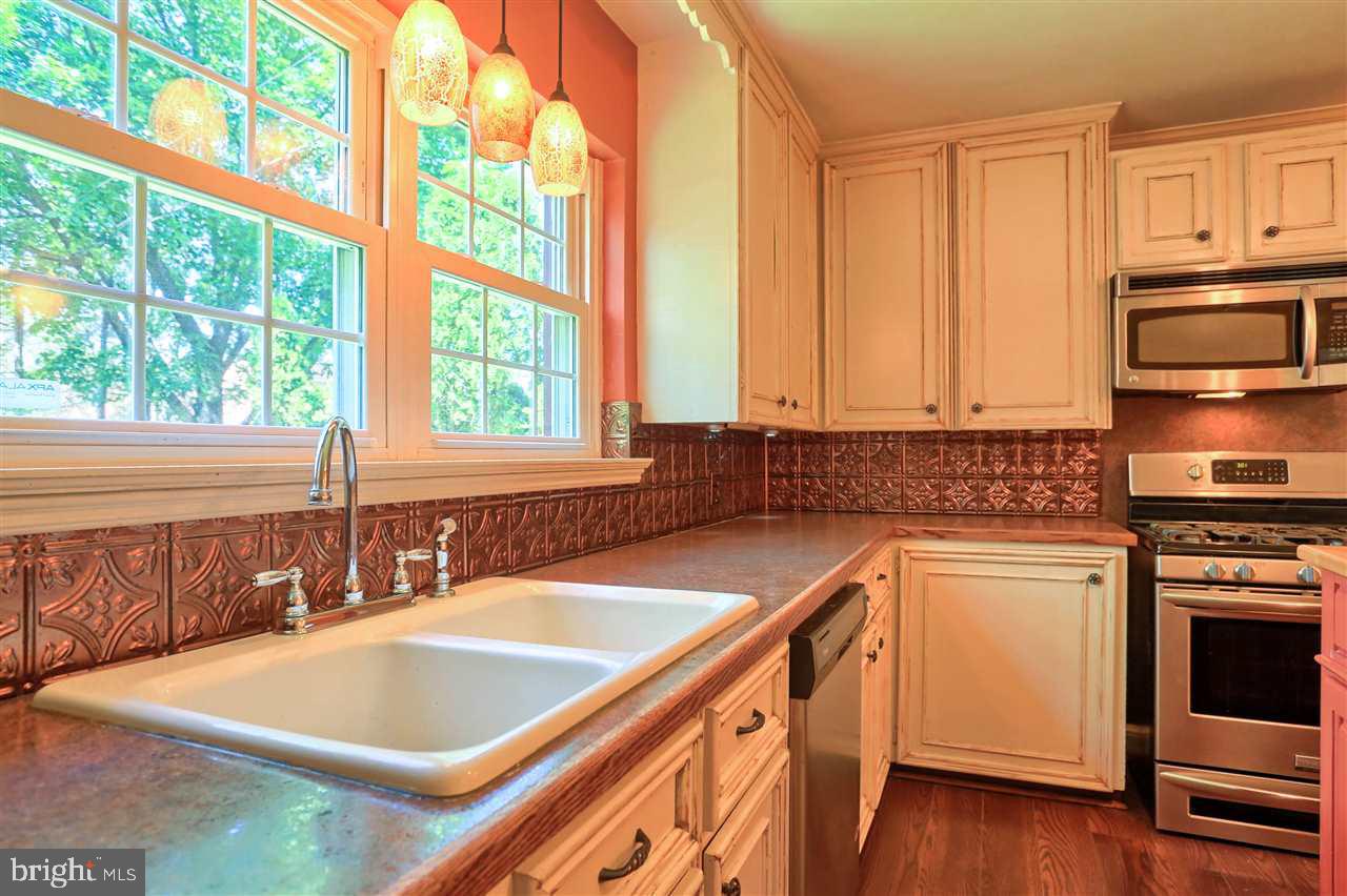 173 Irving Road York, PA 17403 - Photo 15 of 33 Gallery Image 15