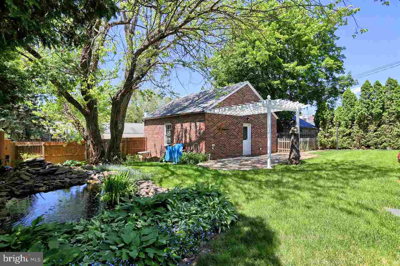 173 Irving Road York, PA 17403 - Photo 28 of 33 Gallery Image 28