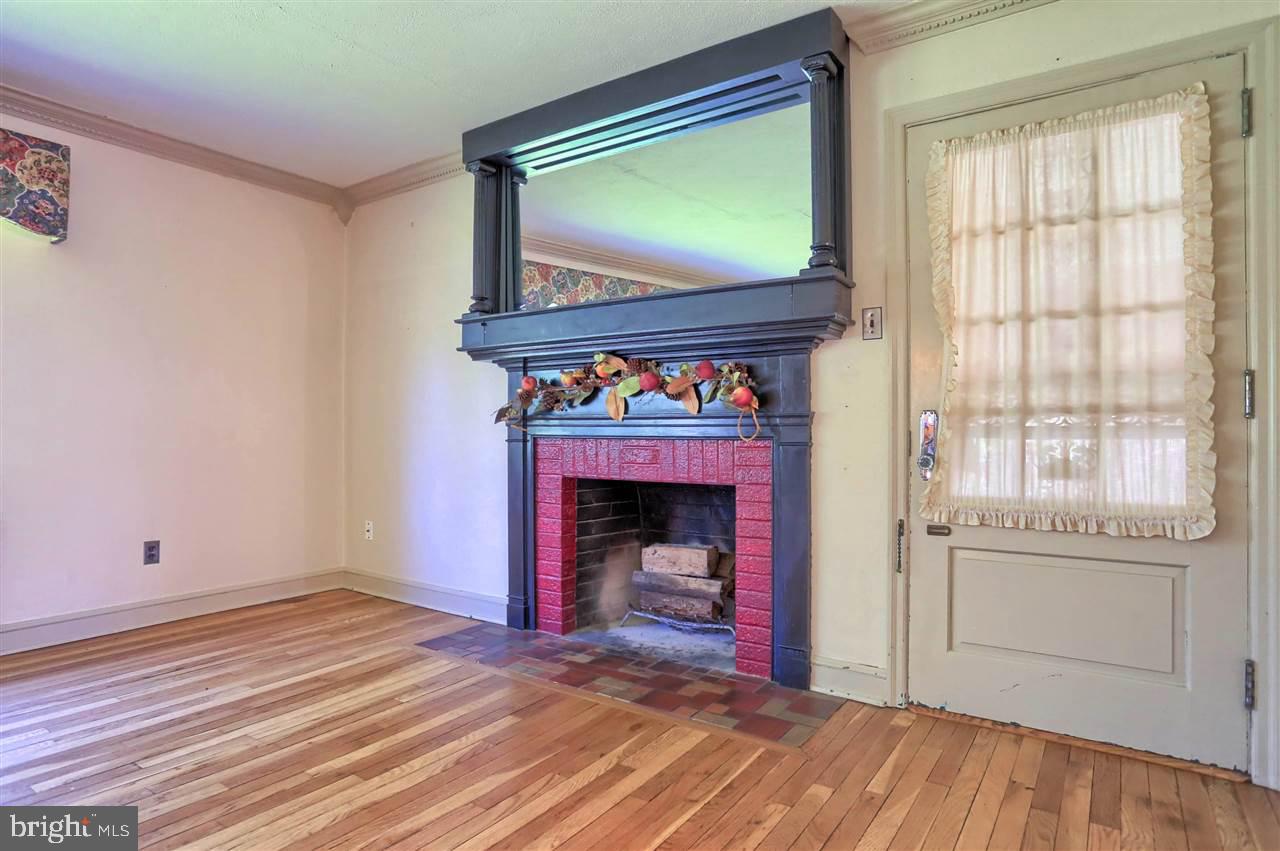 173 Irving Road York, PA 17403 - Photo 9 of 33 Gallery Image 9
