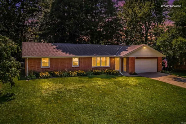 $233,900 | 1505 North Briar Road, Muncie, IN 47304