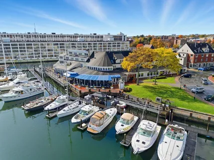 a picture of a city view with sitting space