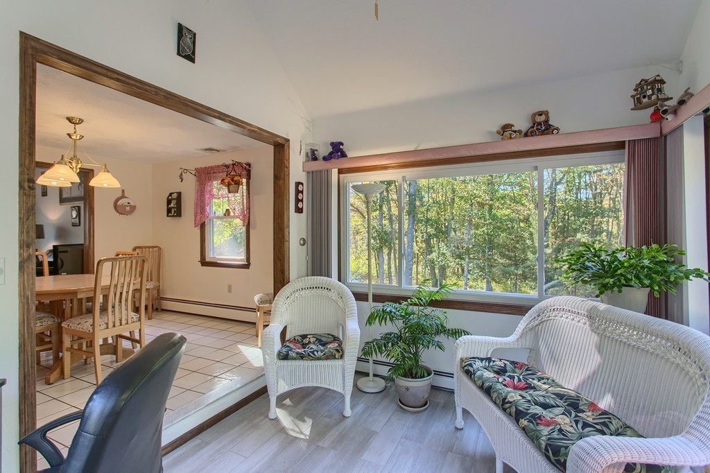 614 Sharpners Pond Road North Andover, MA 01845 - Photo 9 of 30 Gallery Image 9