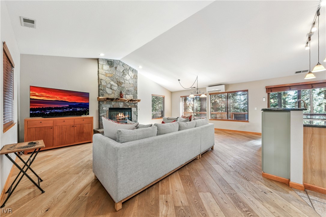 567 Silvertip Drive Incline Village, NV 89451 - Photo 5 of 46 Gallery Image 5