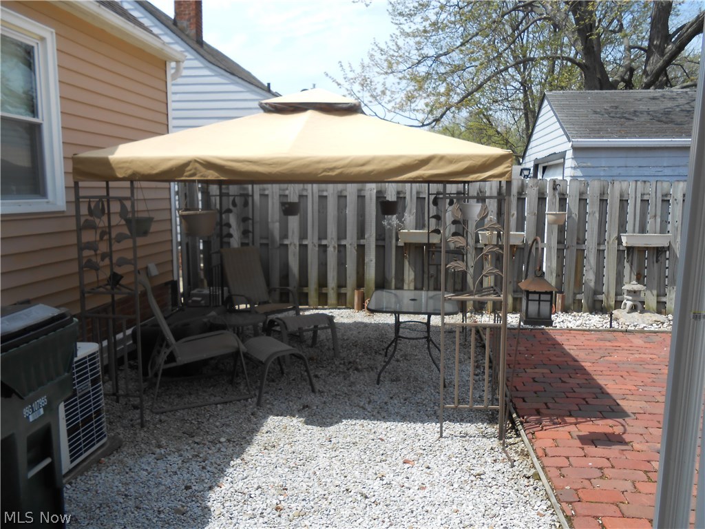 31425 Wellner Road Willowick, OH 44095 - Photo 3 of 20