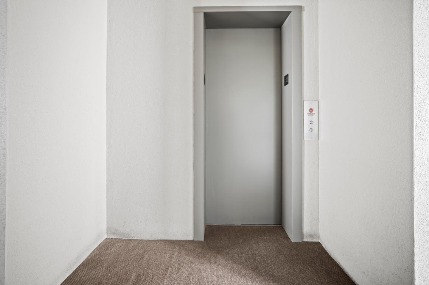 0 Northeast Ne Corner, Unit 1 Carmel, CA 93923 - Photo 32 of 33 a view of small space