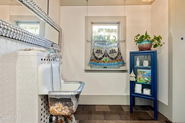 $4,000,000 | 5 Blue Crab Lane, Panama City Beach, FL 32413