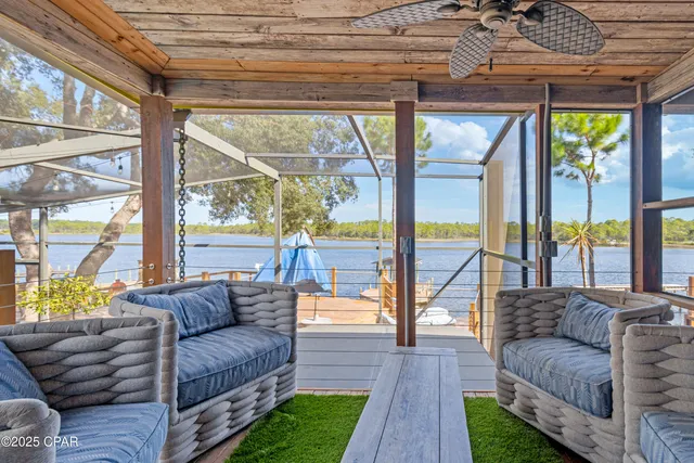 $4,000,000 | 5 Blue Crab Lane, Panama City Beach, FL 32413