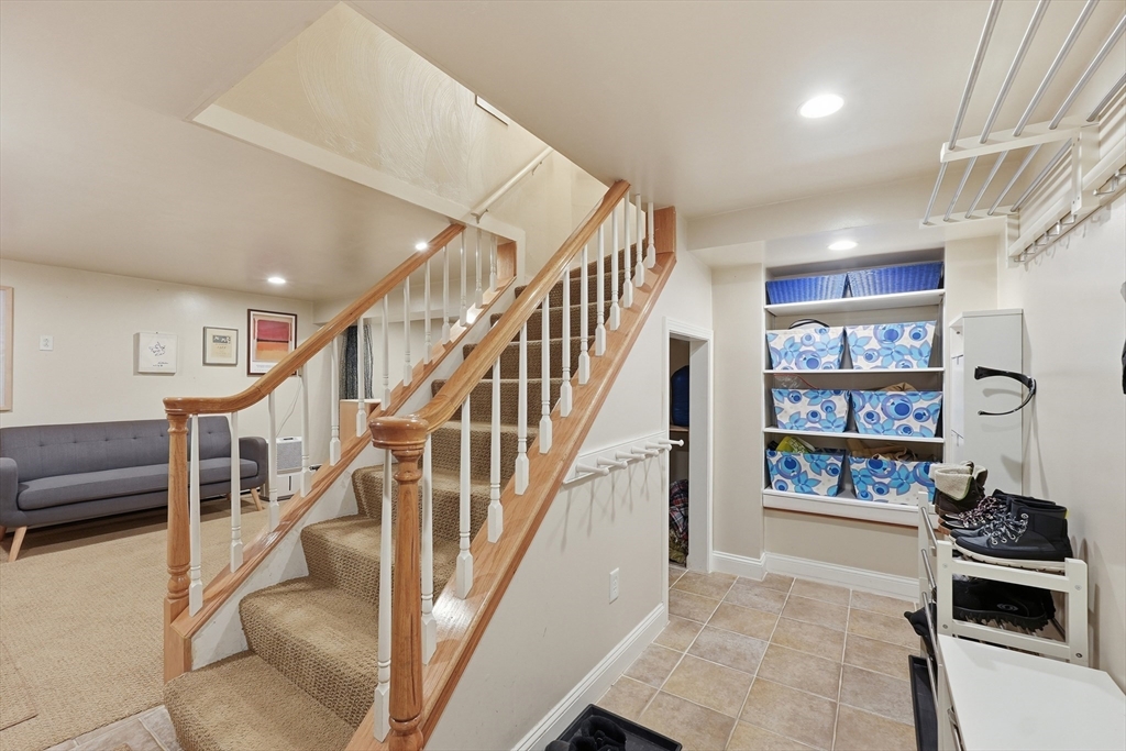 36 Upland Road Needham, MA 02492 - Photo 25 of 40