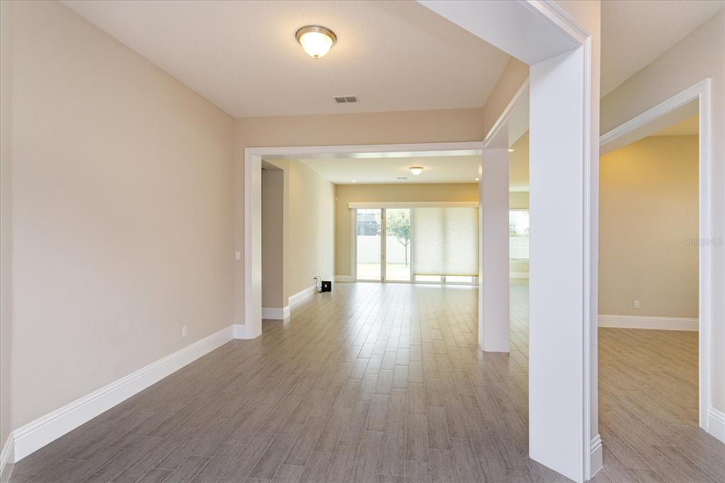 6354 Swanson Street Windermere, FL 34786 - Photo 3 of 24