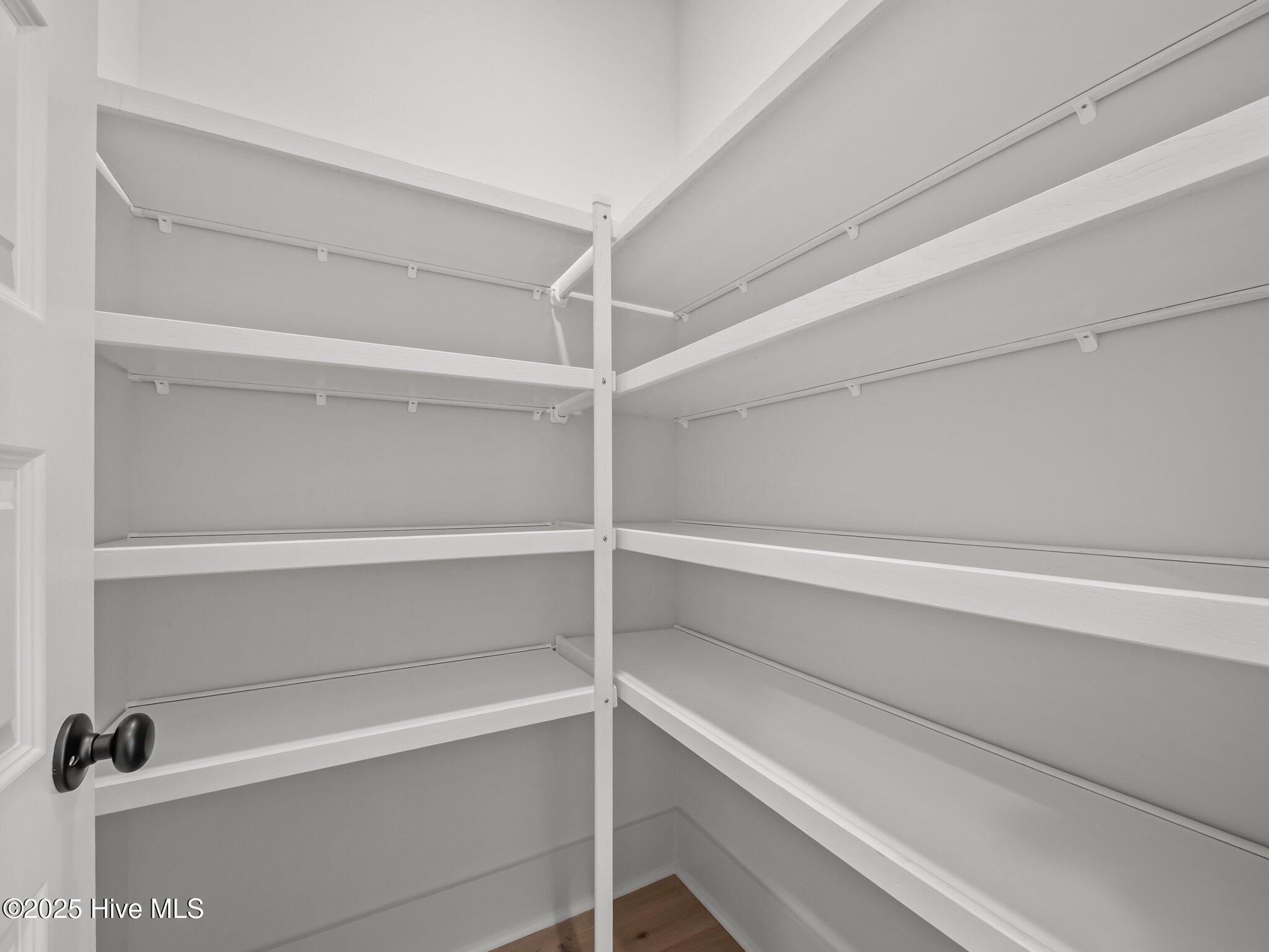 218 Colleton Square Newport, NC 28570 - Photo 26 of 49 Pantry