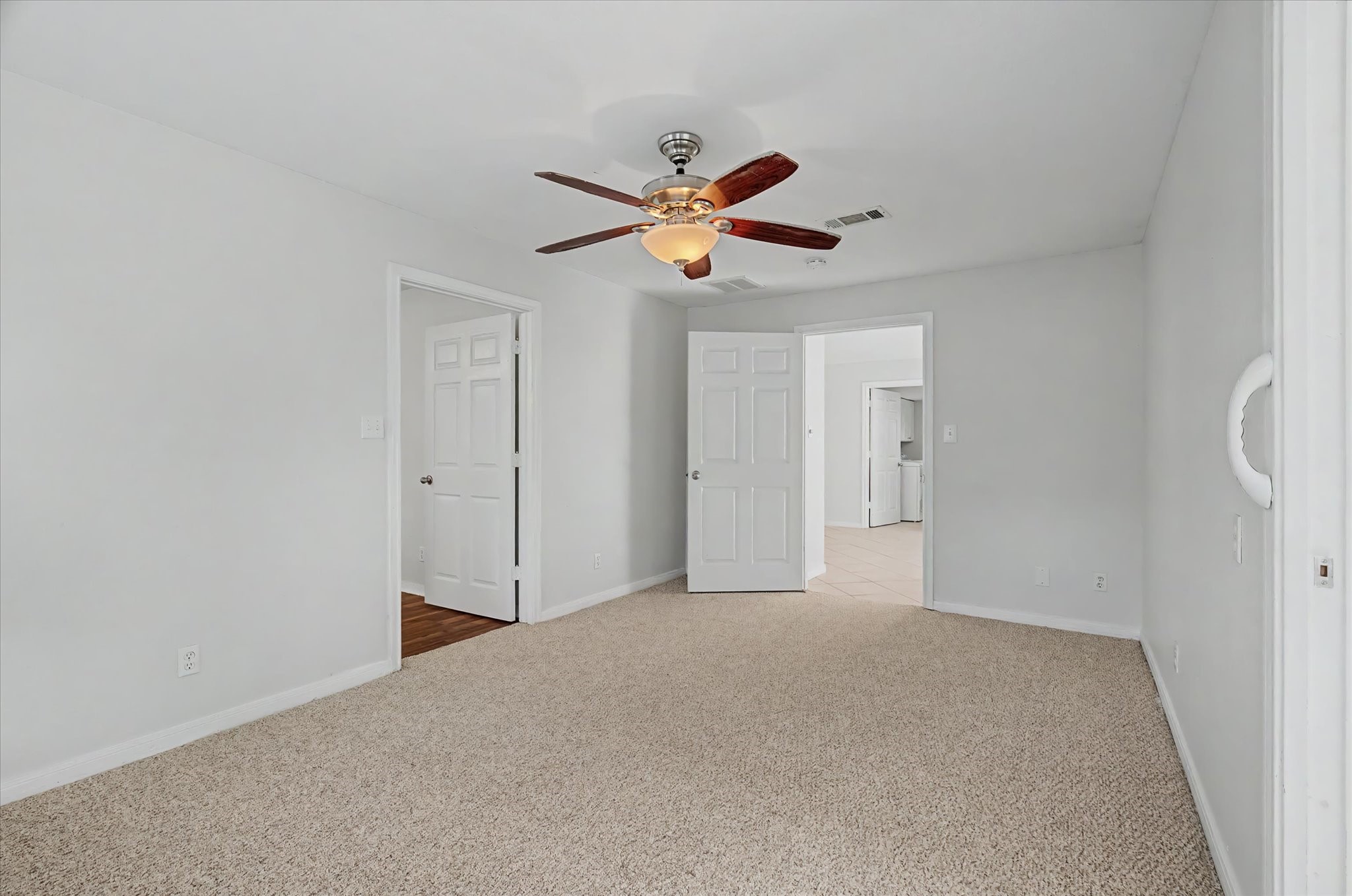 413 Farrer Street Angleton, TX 77515 - Photo 31 of 43 a view of an empty room