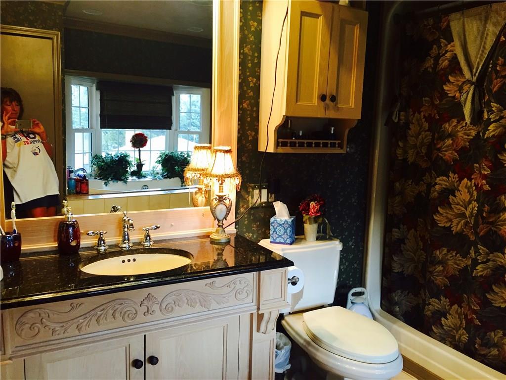 3217 Ellwood Road New Castle, PA 16101 - Photo 19 of 23 Gallery Image 19