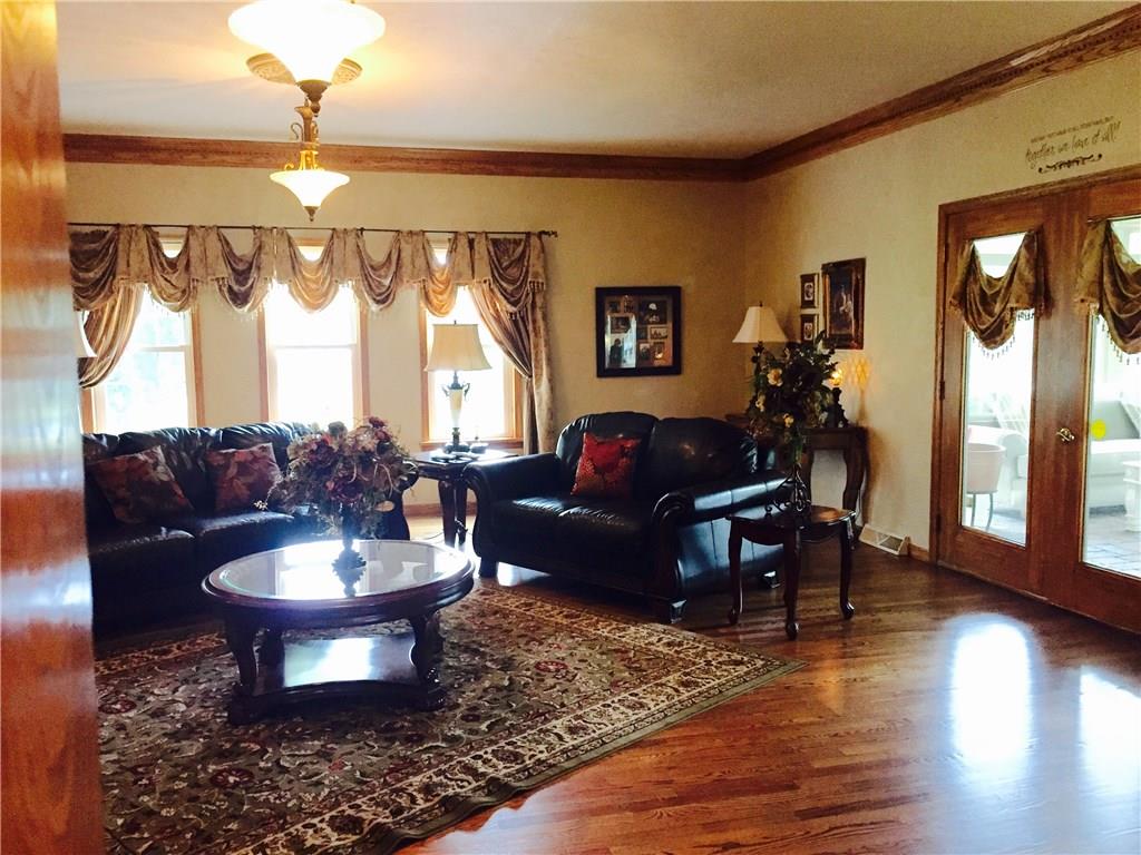 3217 Ellwood Road New Castle, PA 16101 - Photo 5 of 23 Gallery Image 5